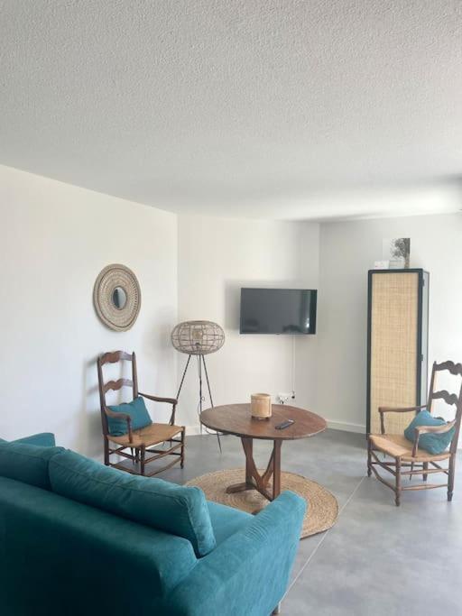 "Lou Mes" Les Baux Balcon Apartment Luaran gambar